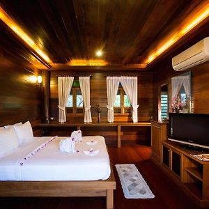 Deluxe Zimmer mit Kingsize-Bett